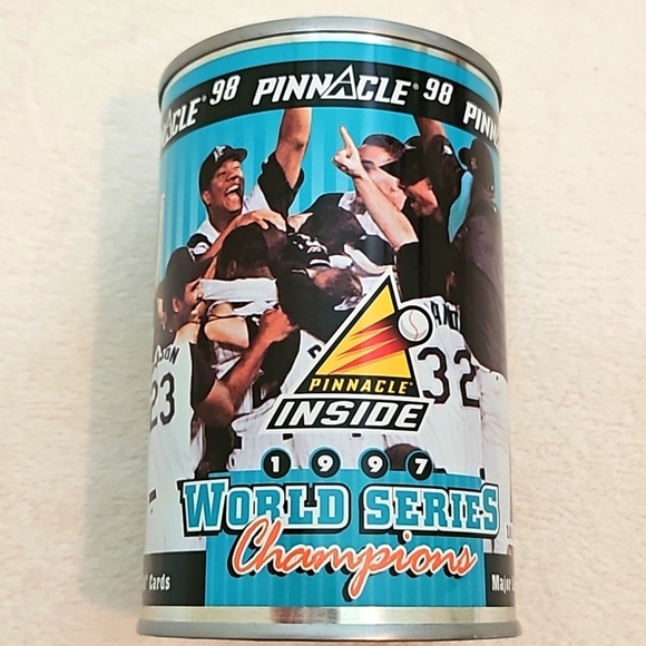 World Series Champions Major League Baseball Cards ⚾️ In A Can - Picture 1 of 13